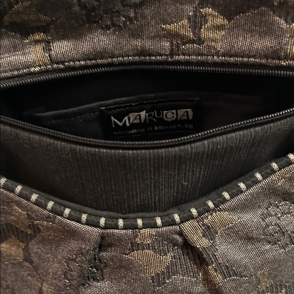 Maruca Shoulder/Crossbody Bag with Coin/Card Case - Picture 6 of 13